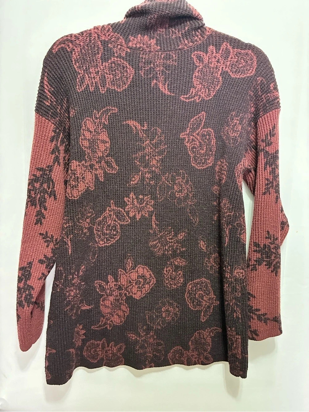 Coldwater Creek Women’s Medium Burgundy Floral Cowl Neck Waffle Knit Sweater - Picture 3 of 5